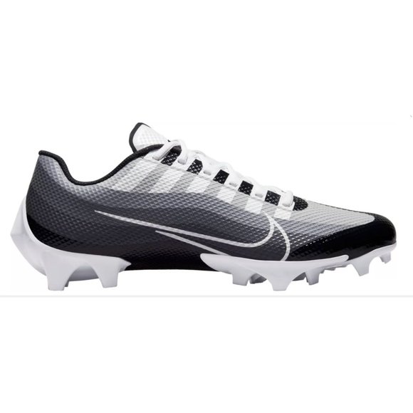 nike football cleats 9.5